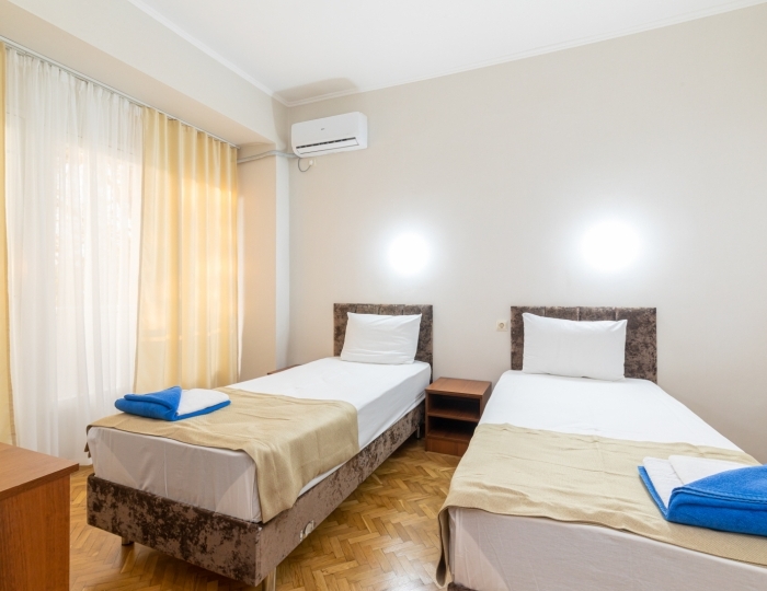 Семейный 4-местный 2-комнатный  (комфорт) - Отель «Страна души» Сухум